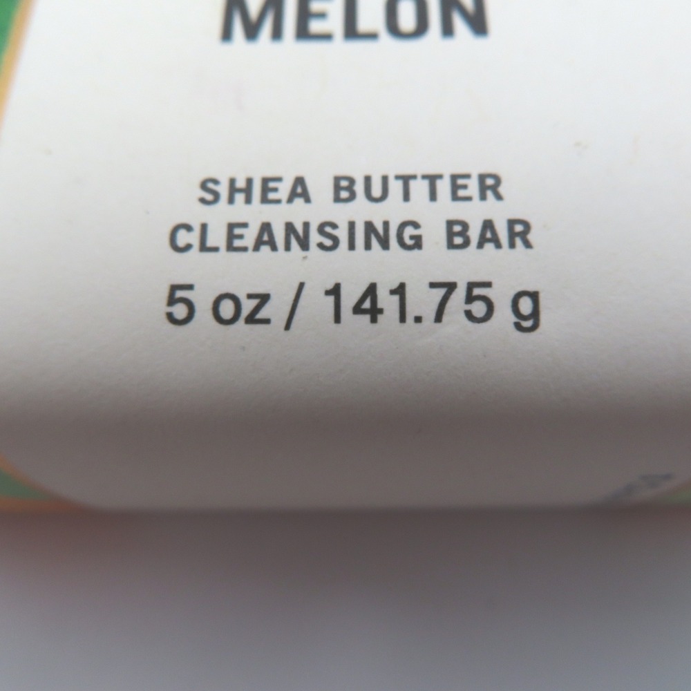 Bath & Body Works Cucumber Melon Shea Butter Cleansing Bar Soap 5 oz New - Picture 2 of 5